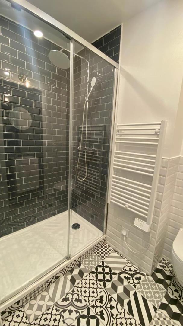 Appartement Lumineux Proche Saint-Lazare - 8P Paris Exterior foto