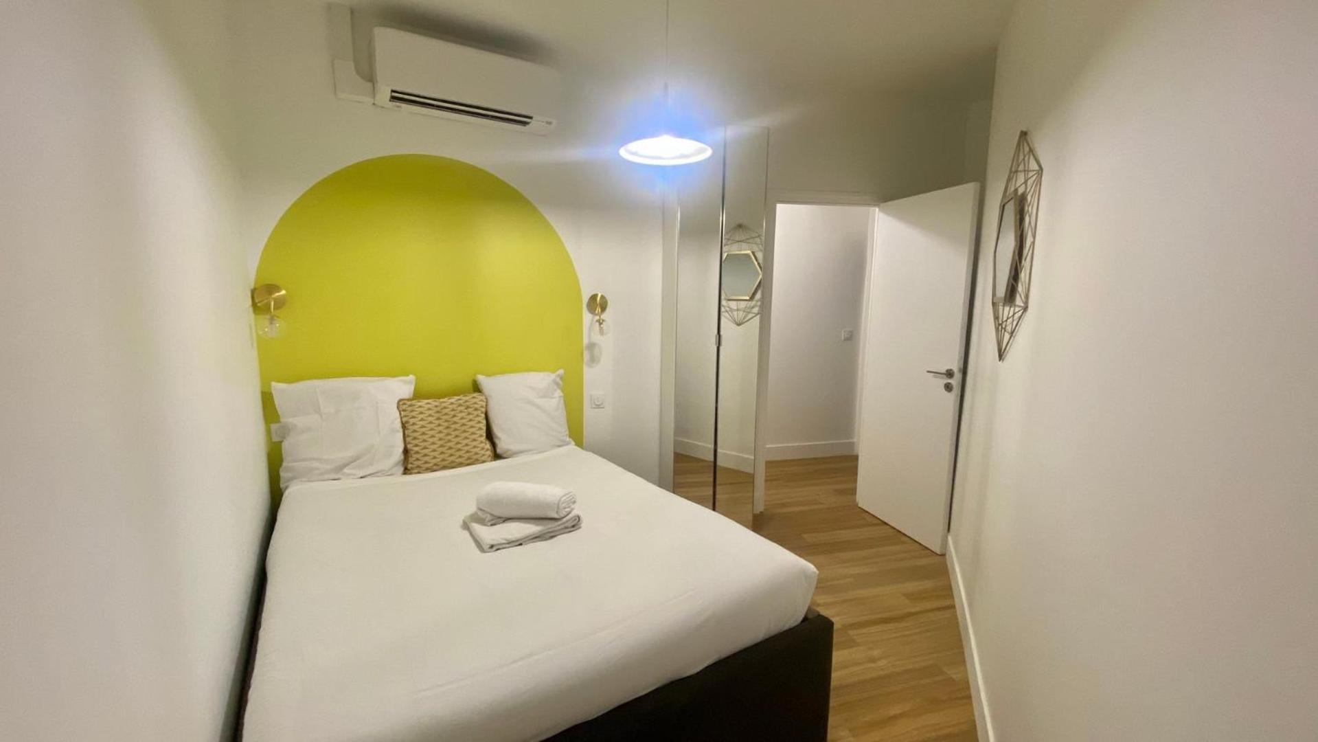 Appartement Lumineux Proche Saint-Lazare - 8P Paris Exterior foto